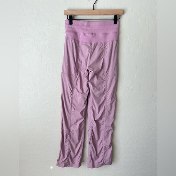Lululemon LINED Dance Studio Mid-Rise jogger Pants
Rose Blush 4 - Picture 6 of 11